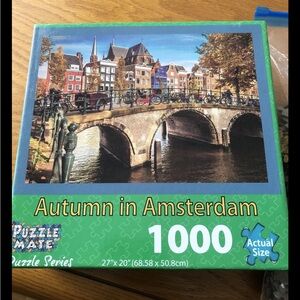 1000 Piece Jigsaw Puzzle 'Autumn in Amsterdam' Fall Canal Scene, 27" x 20"